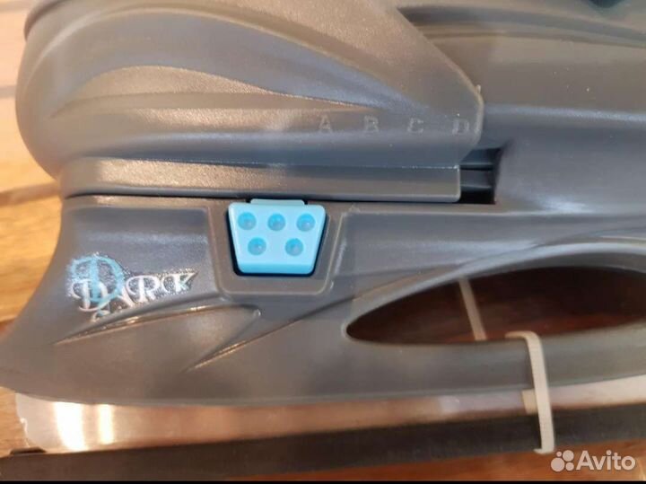 Коньки детские размер 29,30,31,32