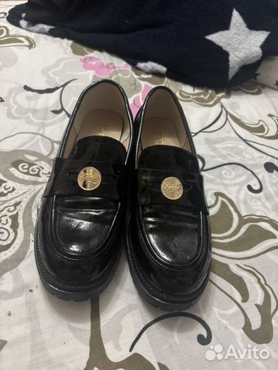 Лоферы женские 39 размер
