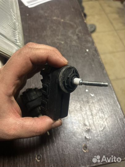 Hyundai solaris Корректор фара