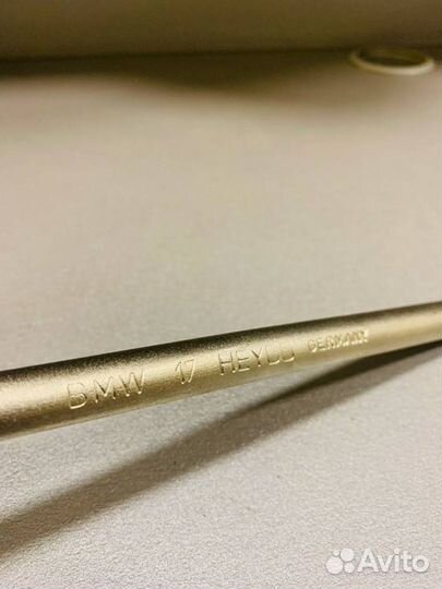 Ключ колесный (балонный) BMW 7 E38 рест