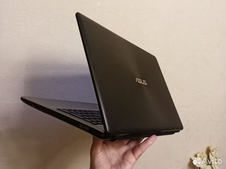 Asus/Corei5/Nvidia(2gb) /SSD/15,6
