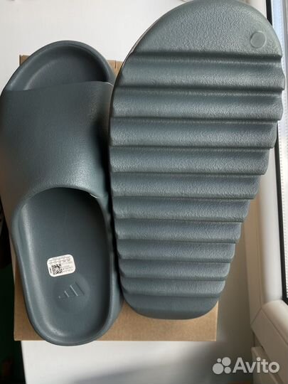 Шлепанцы Adidas Yeezy Slide