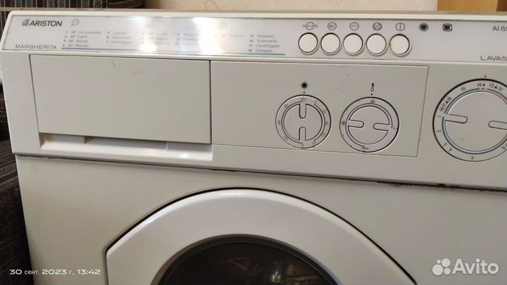 Стиральная машина Ariston Lavasciuga AI858CTX