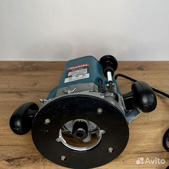 Мощный фрезер Makita 3612c