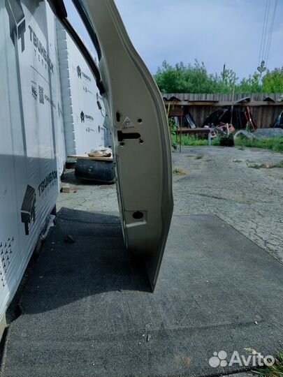 Задняя правая дверь Iran Khodro Samand (саманд)