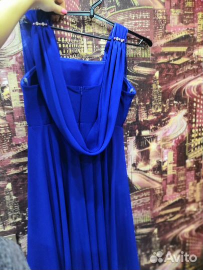 Вечернее платье