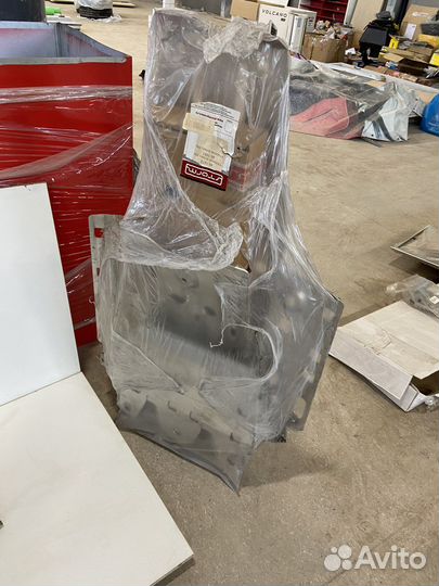 40.1551 40.1673 Защита порогов и днищаStorm Yamaha