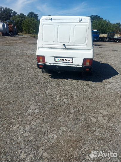 ИЖ 2717 1.6 МТ, 2002, 220 000 км