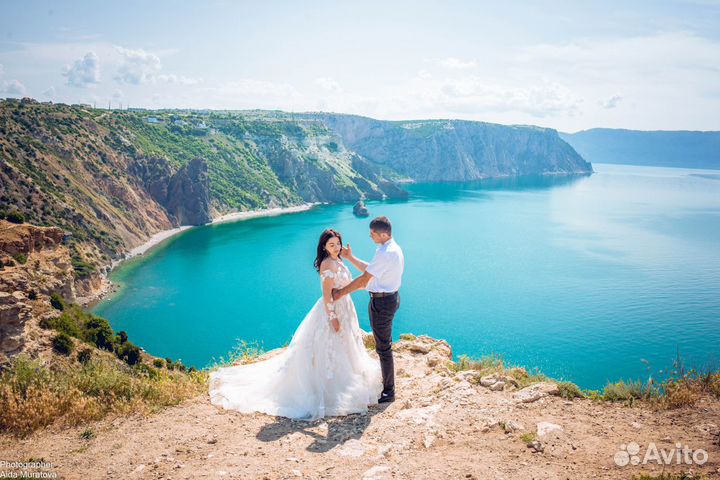 Свадебное платье со шлейфом