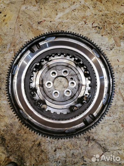 Маховик DSG 7 Vоlkswаgen Passat B7 1.4T CAX