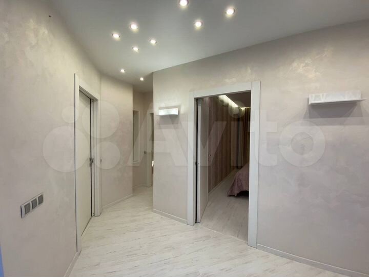 3-к. квартира, 90 м², 13/20 эт.