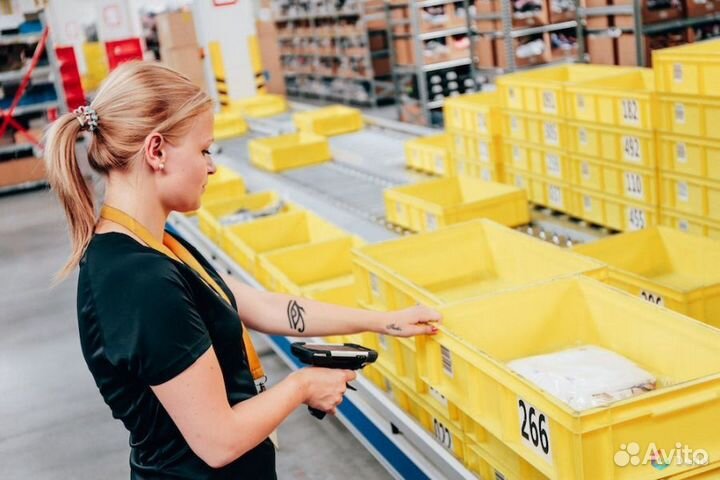 Упаковщик на склад одежды Вахта