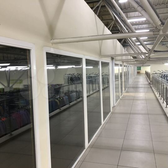 Офис в ТЦ на Б.Хмельницкого, 2 этаж, 27 м2, юр.адр