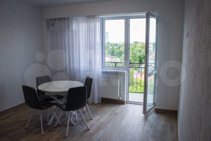 2-к. квартира, 82 м², 5/7 эт.