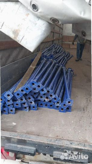 Б/у телескопические стойки для строительных проектов