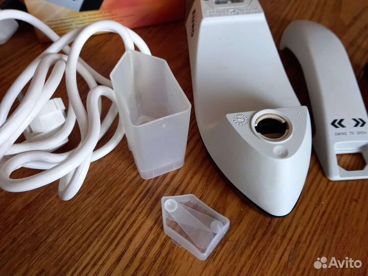 Правой утюг Elenberg