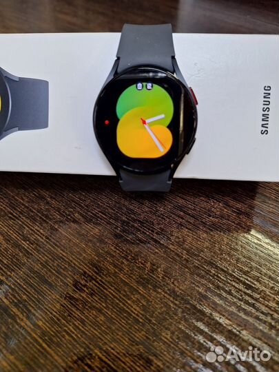Смарт-часы Samsung Galaxy Watch5 40mm