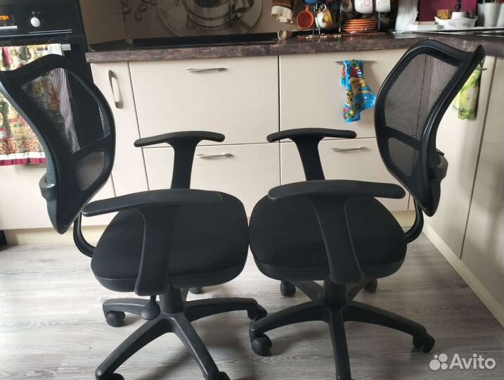 Компьютерное кресло бу