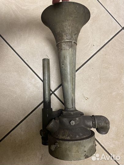 Пневмосигнал, воздушный тифон