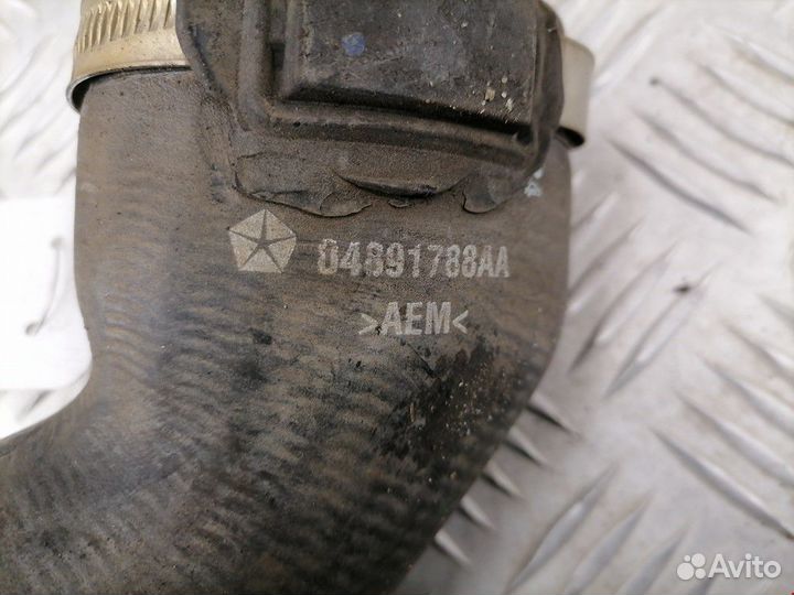 Патрубок интеркулера Jeep Compass 1 (MK) 2007