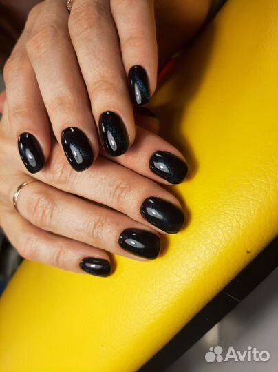 Маникюр гель-лак Приокский район (младший мастер)