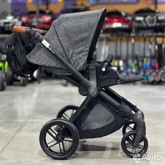 Коляска детская 3 в 1
