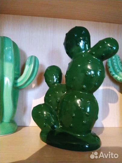 Кактусы керамические