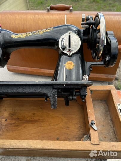Швейная машинка ручная пмз им. Калинина