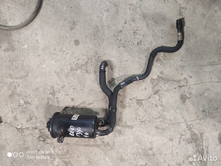 Бачок гур BMW