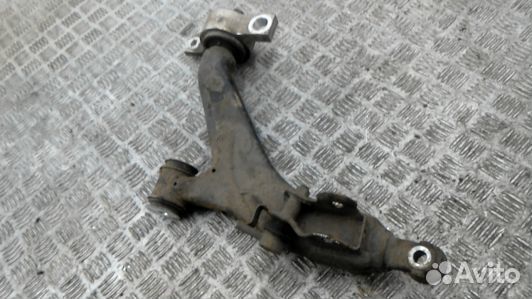 Рычаг передний нижний левый lexus IS 2 (XE20) (91C