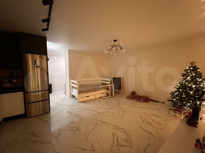 2-к. квартира, 57 м², 7/8 эт.