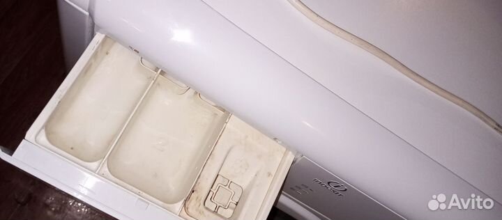 Узкая стиральная машина