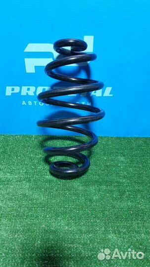 Пружина задняя