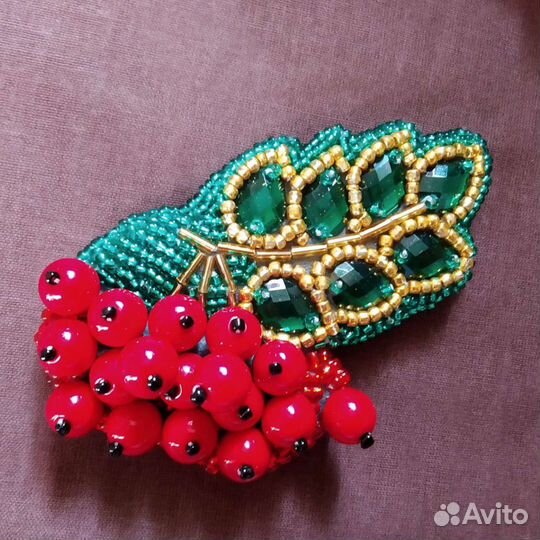 Брошь ручной работы