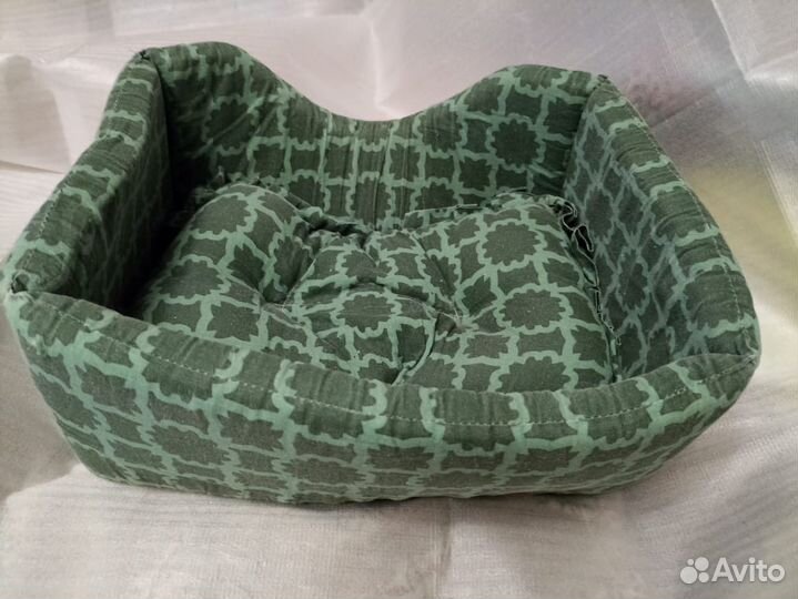 Лежанка для кошки, собаки