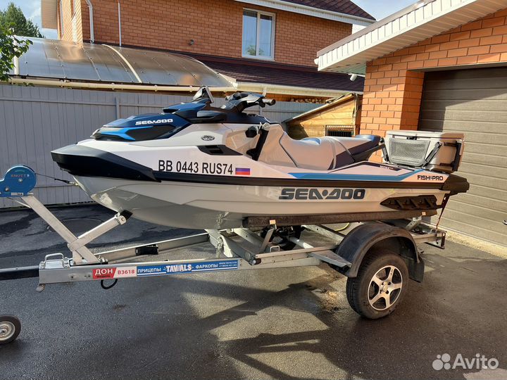 Продам гидроцикл BRP Fish Pro 170, пробег 10 м.ч