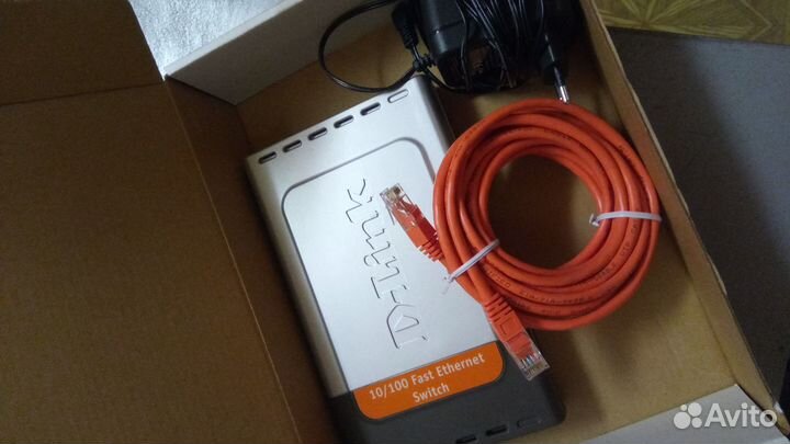 Коммутатор (switch) D-Link DES-1008D