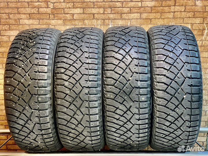 Nitto Therma Spike 235/55 R19 105T