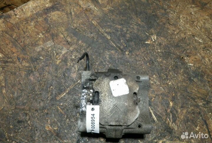 Суппорт тормозной передний левый volkswagen passat b5 (1996-2001) 1.9 nn