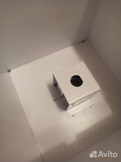 Металлический куб