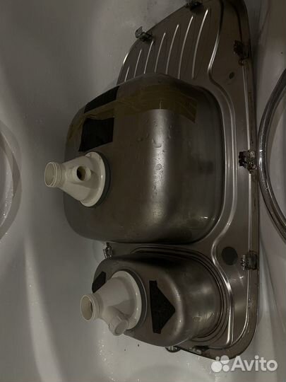 Раковина для кухни из нержавейки