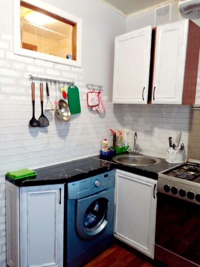 2-к. квартира, 42 м², 1/5 эт.