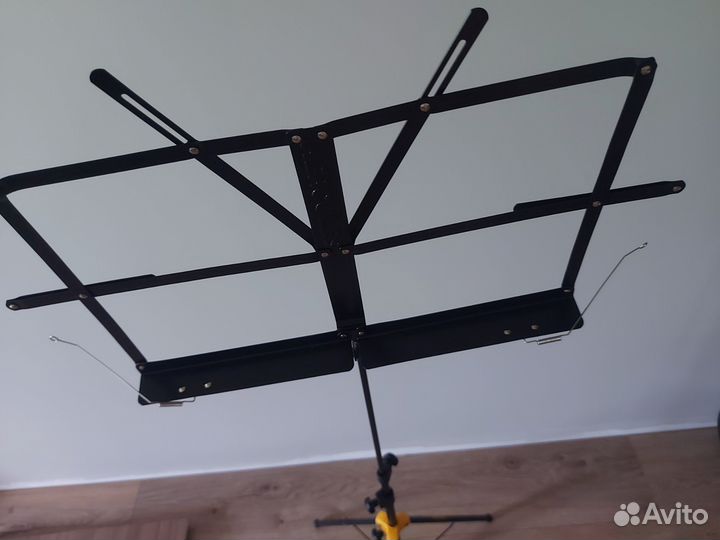 Пюпитр для нот