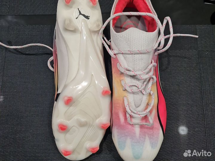 Футбольные бутсы puma