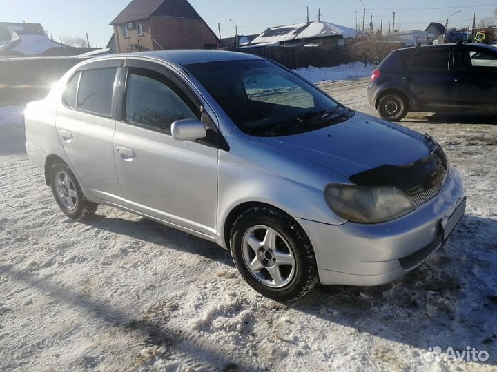 Toyota Platz 1.5 AT, 2000, 350 000 км