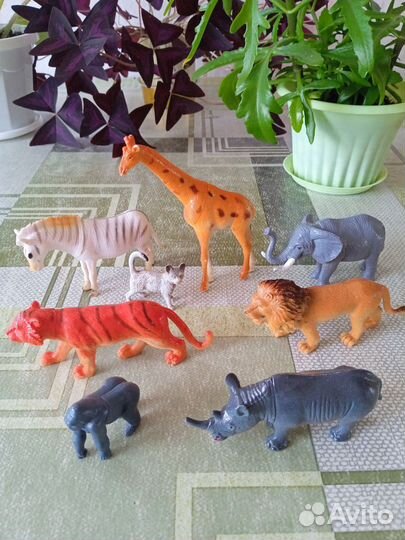 Игрушки-животные зоопарка для детей