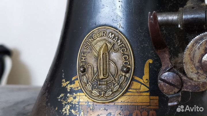 Старая швейная машинка zinger бу