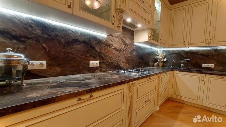 Кухонный гарнитур угловой