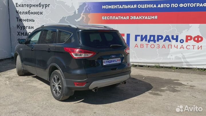 Вентилятор радиатора Ford Kuga (CBS) 2084887