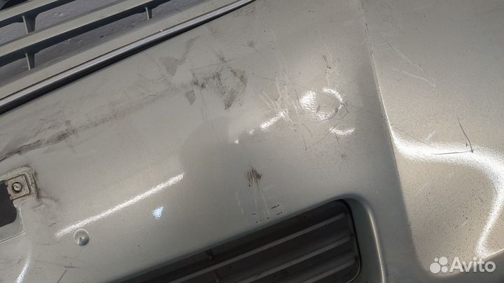 Бампер передний Toyota Avensis 2